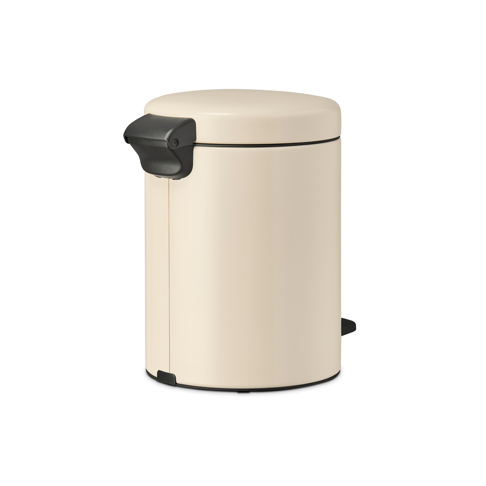 Brabantia pedálový odpadkový koš newIcon -  5 L, jemná béžová