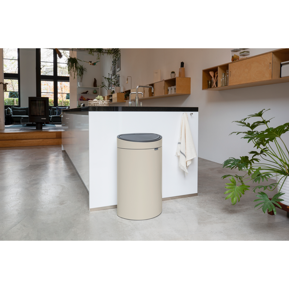 Brabantia Odpadkový koš Touch Bin - 40 L, jemná béžová