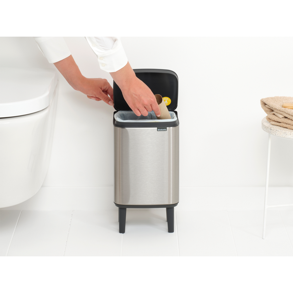 Brabantia dotykový odpadkový koš Bo Hi - 4 L, matná ocel FPP