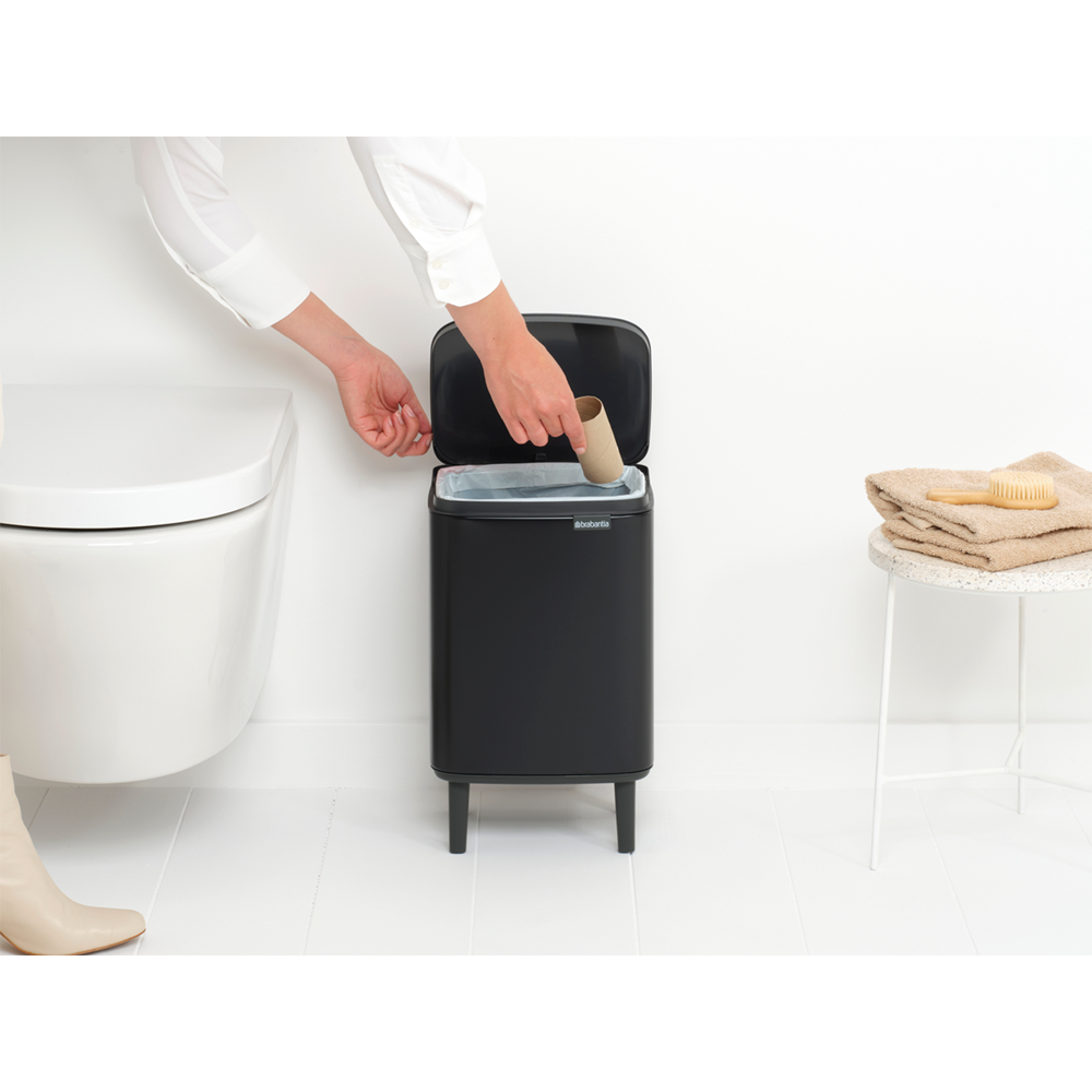 Brabantia dotykový odpadkový koš Bo Hi - 7 L, černá