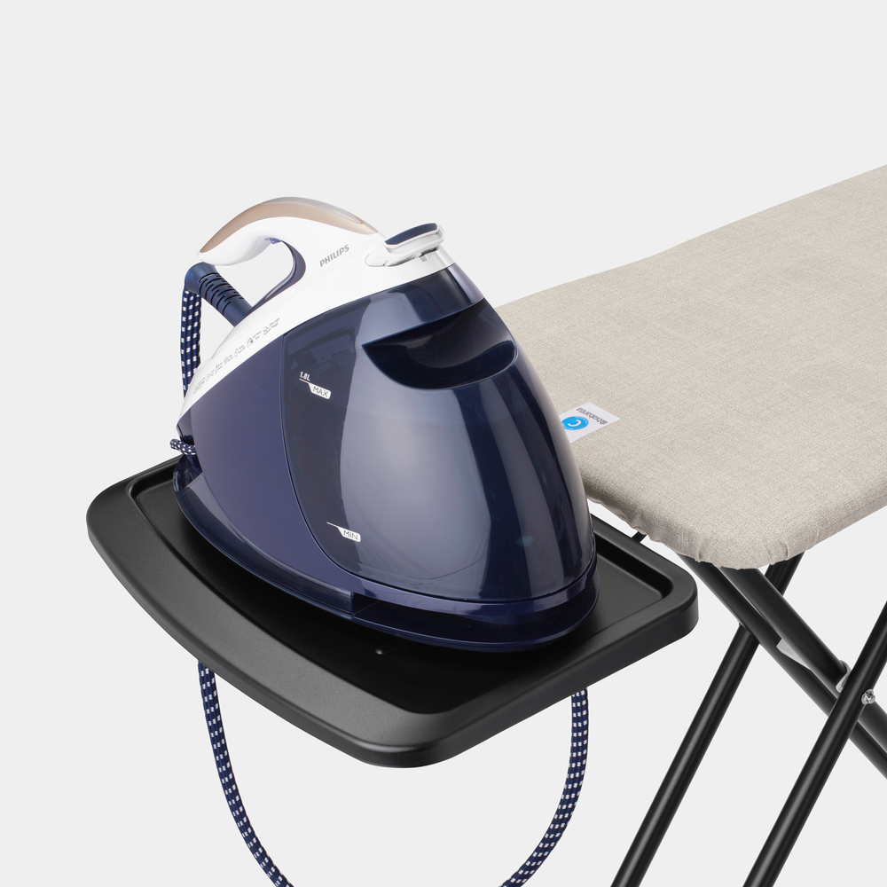 Brabantia žehlicí prkno C 124x45 cm, černý rám, pevný držák parní jednotky, Denim Grey