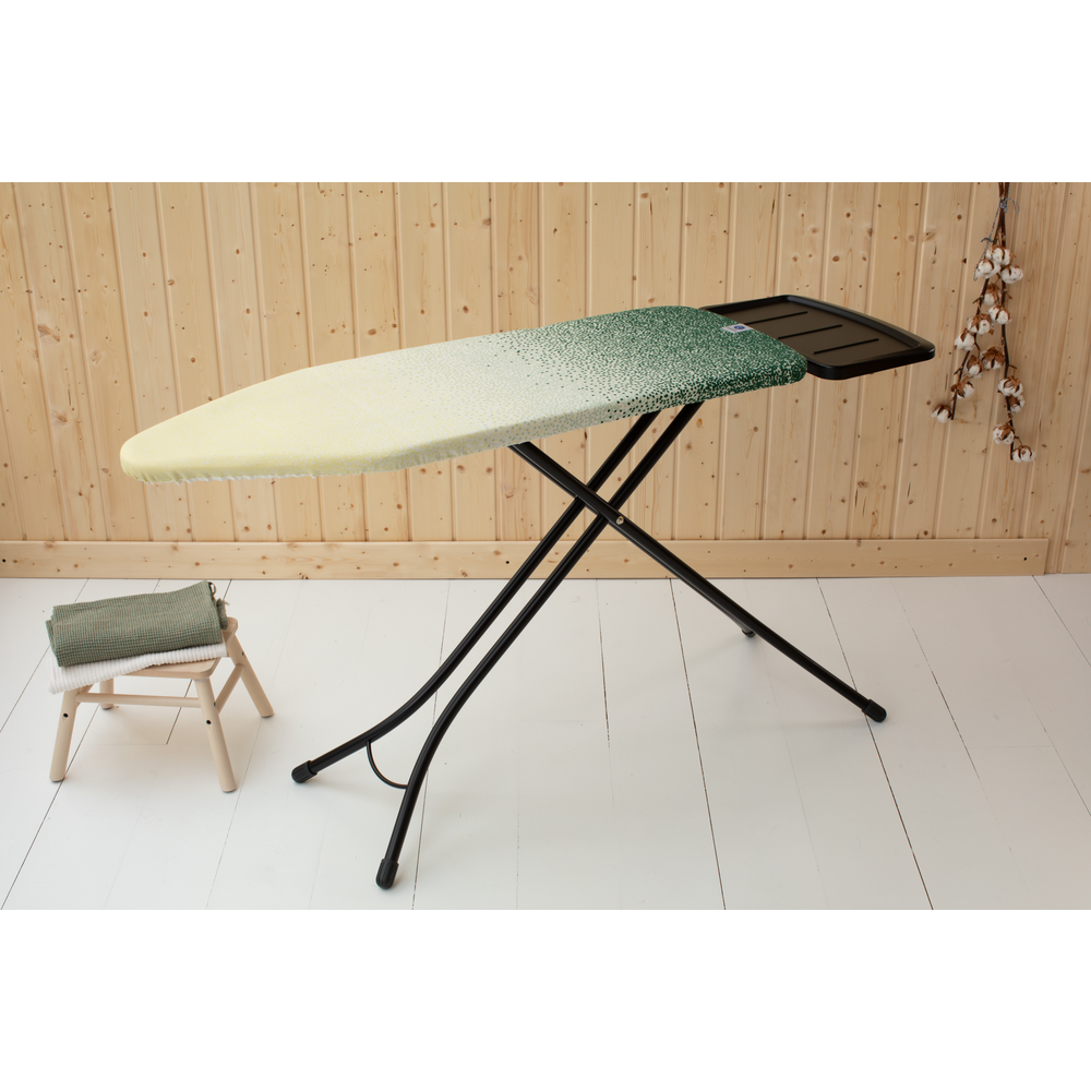 Brabantia žehlicí prkno C 124x45 cm, černý rám, pevný držák parní jednotky, New Dawn