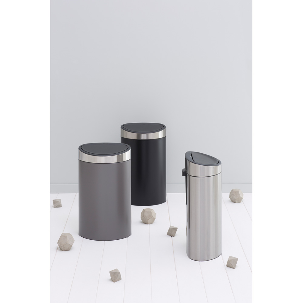 Brabantia Odpadkový koš Touch Bin - 40 L, matná černá/stříbrná