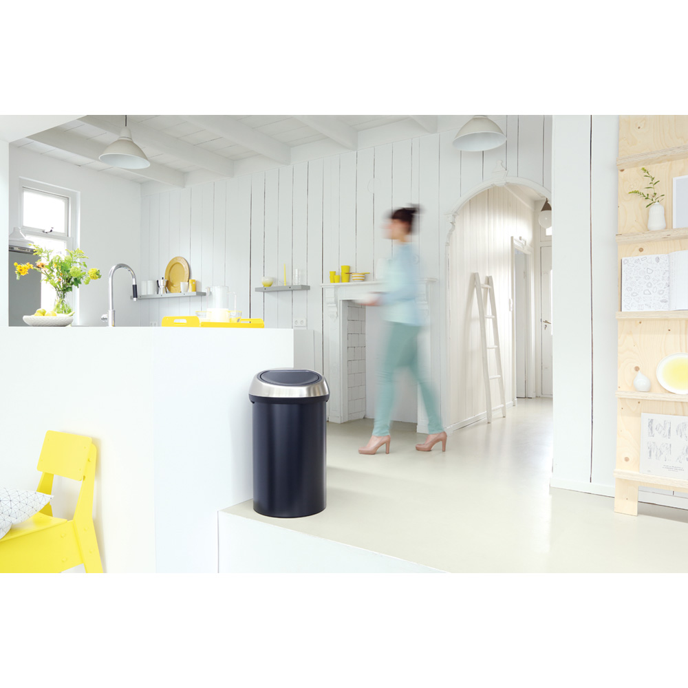 Brabantia odpadkový koš Touch Bin - 60L, matná černá/stříbrná