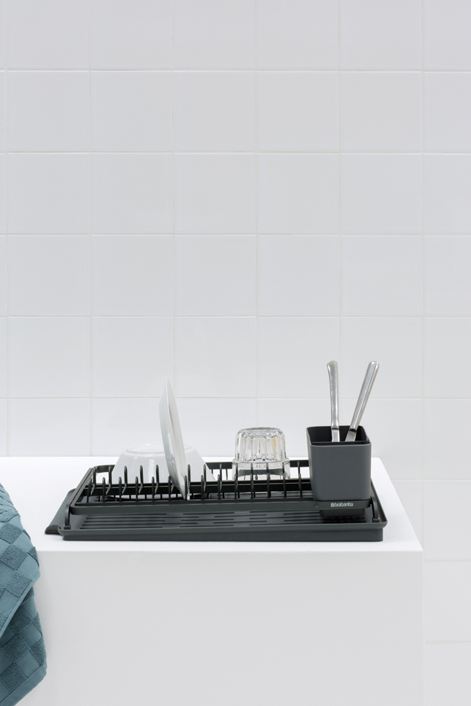 Brabantia odkapávač na nádobí, tmavě šedá