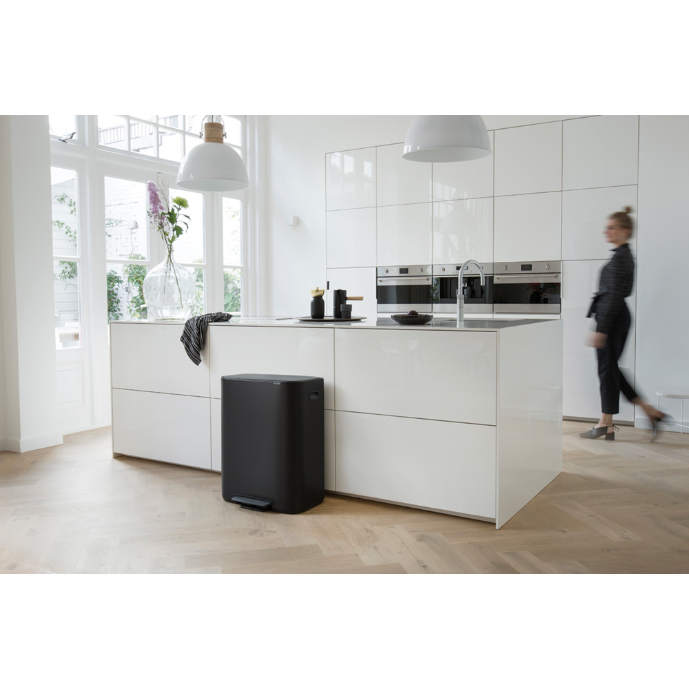 Brabantia odpadkový pedálový koš Bo 60L,matná černá