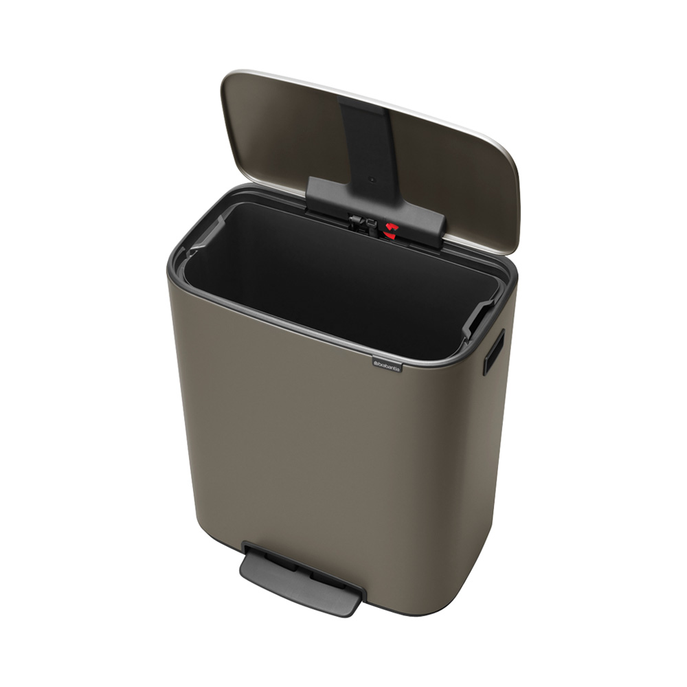 Brabantia odpadkový pedálový koš Bo 60L, platinová