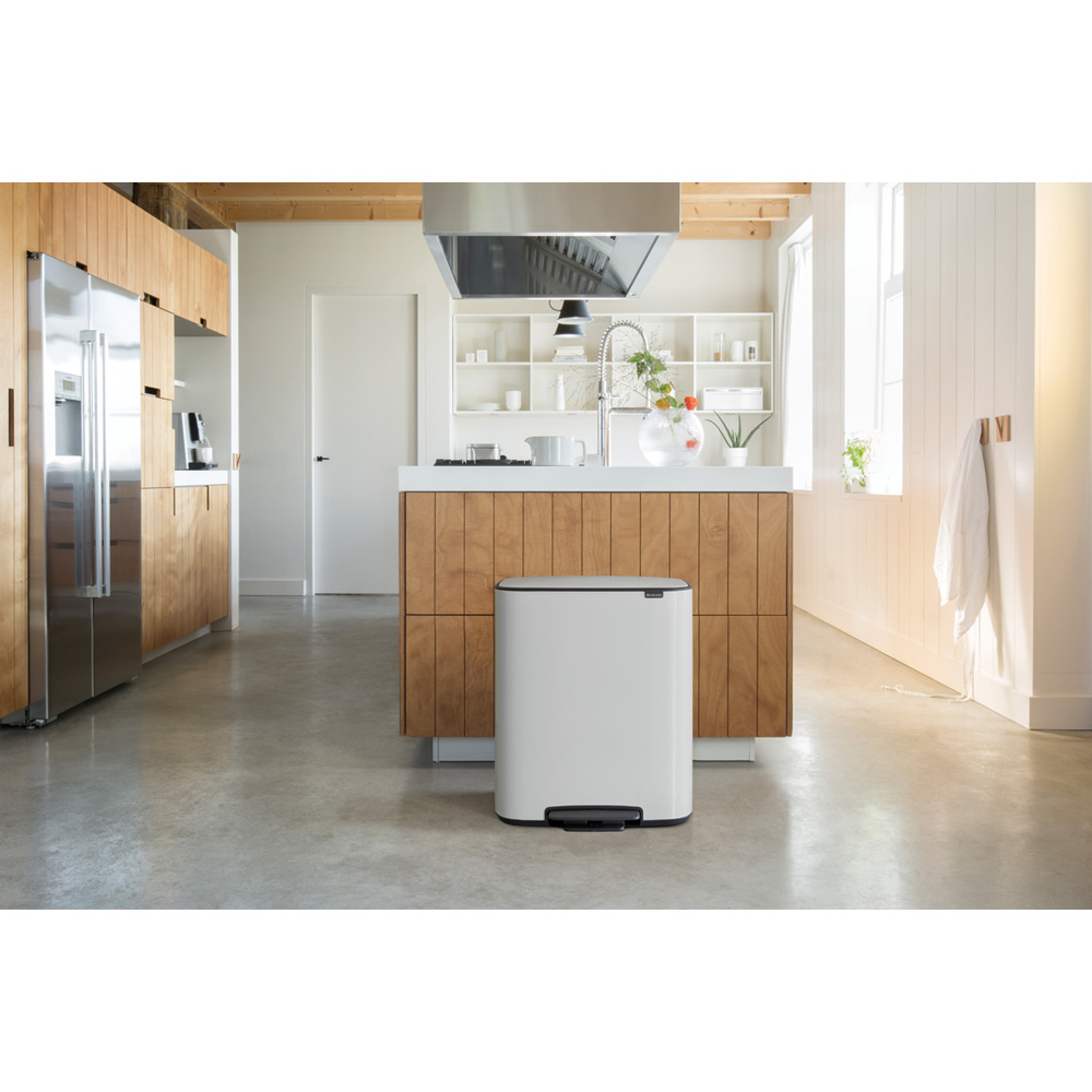 Brabantia odpadkový pedálový koš Bo 2x30L, bílá