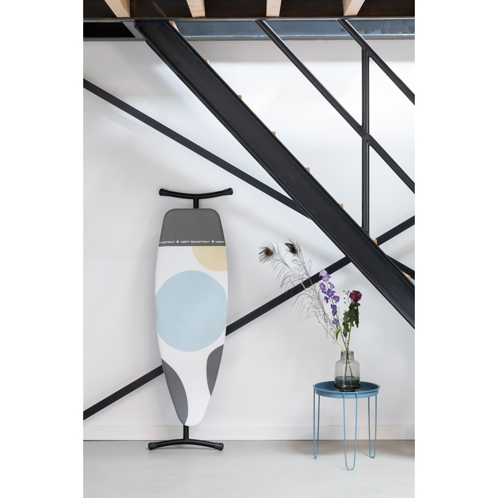 Brabantia žehlicí prkno D, 135x45cm, parkovací zóna, černý rám 35mm, Spring Bubbles