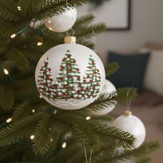 Váš vánoční příběh čeká na detaily. 🎄 Jste připraveni tvořit kouzlo? Neexistují Vánoce bez nádherně nazdobeného stromku! 🤩...